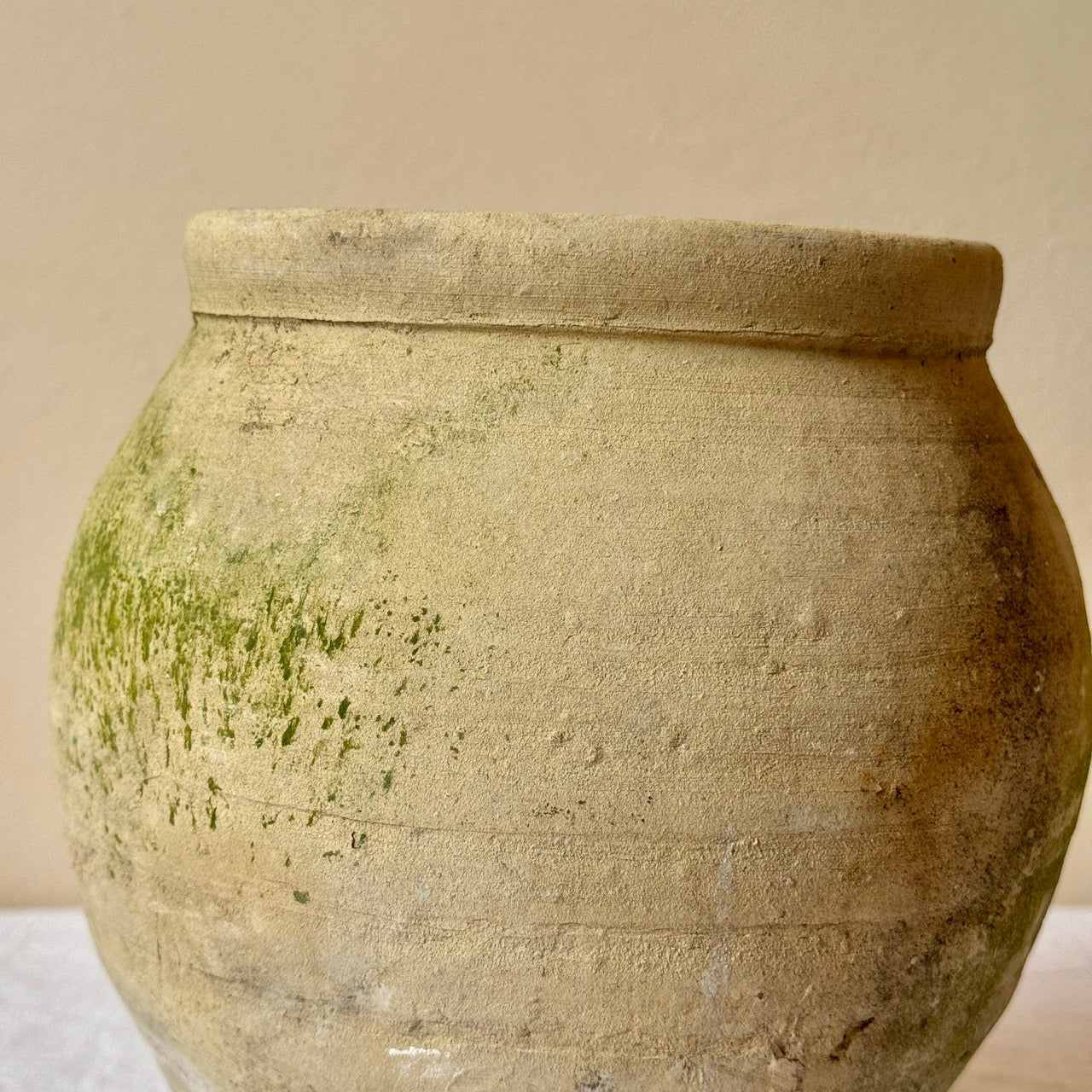 JARRÓN IRREGULAR DE TERRACOTA Nº2