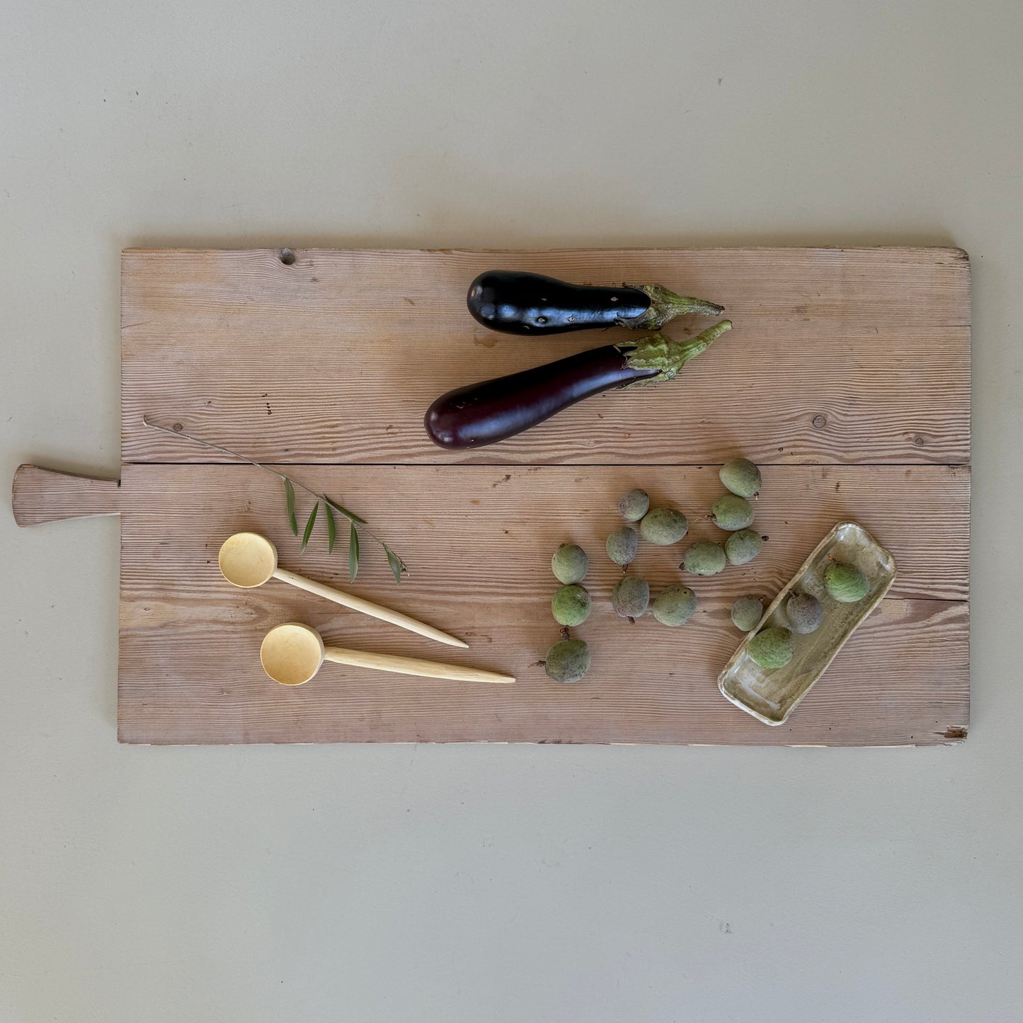 SET DE 2 BANDEJAS DE CERÁMICA