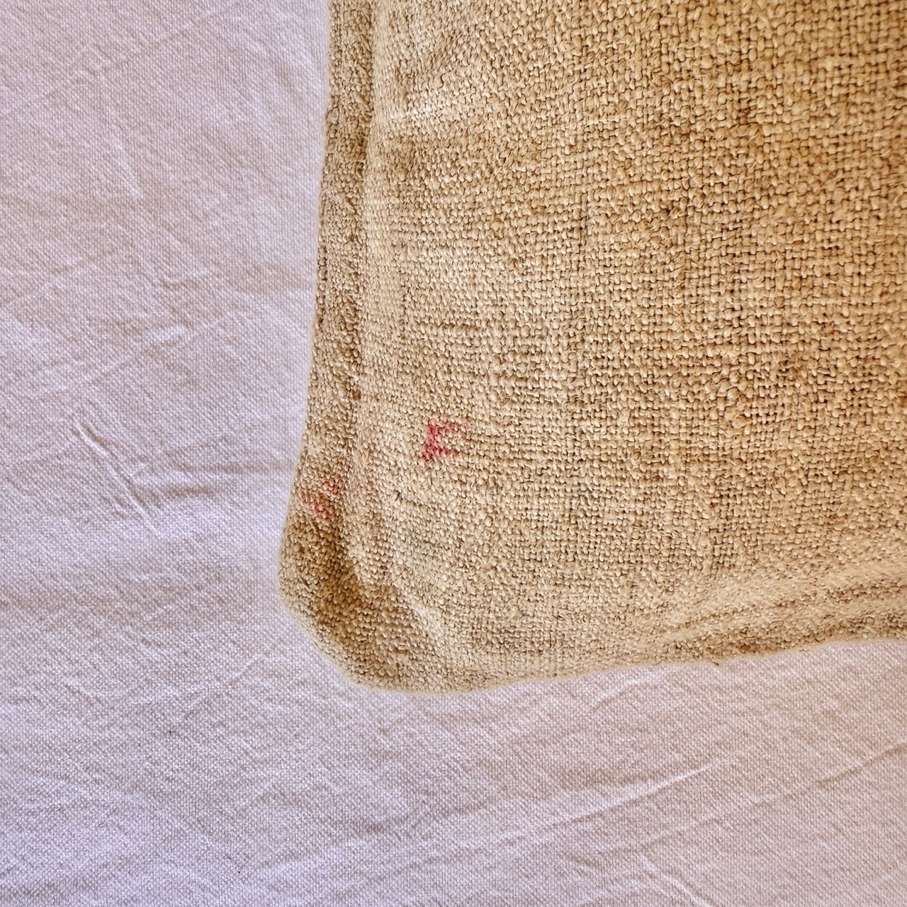 FUNDA DE COJIN DE LINO RAYA ROSA