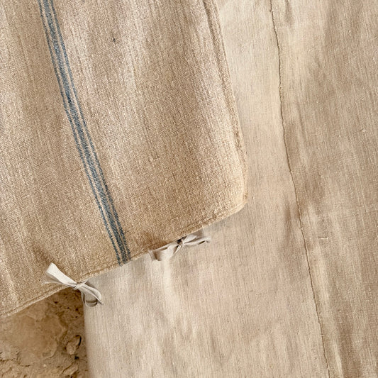 FUNDA DE COJÍN DE LINO RAYA AZUL