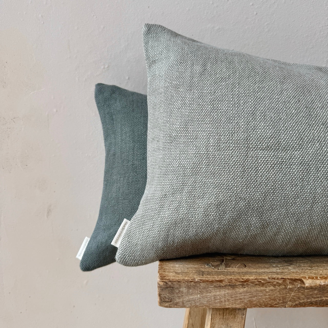 FUNDA DE COJÍN LINO GRUESO GRIS CLARO 50x30