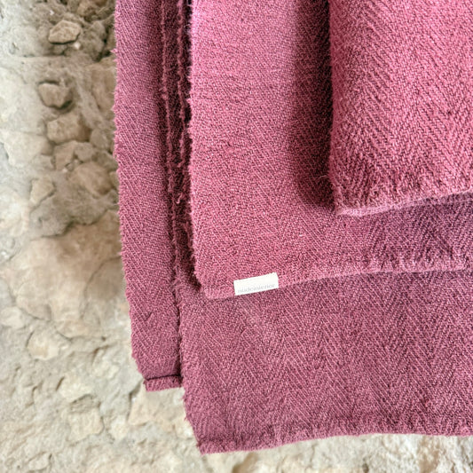 COLCHA DE LINO ANTIGUO ROSADO