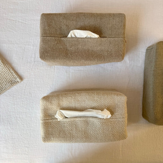 FUNDA CAJA DE PAÑUELOS DE LINO BEIGE OSCURO