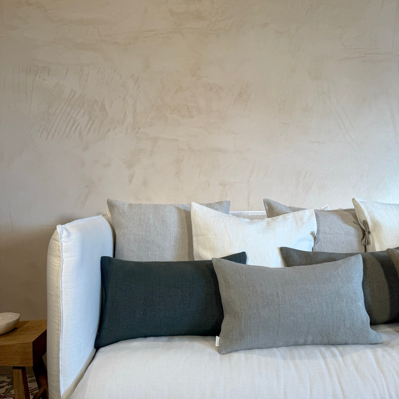 FUNDA DE COJÍN LINO GRUESO GRIS OSCURO 50x30