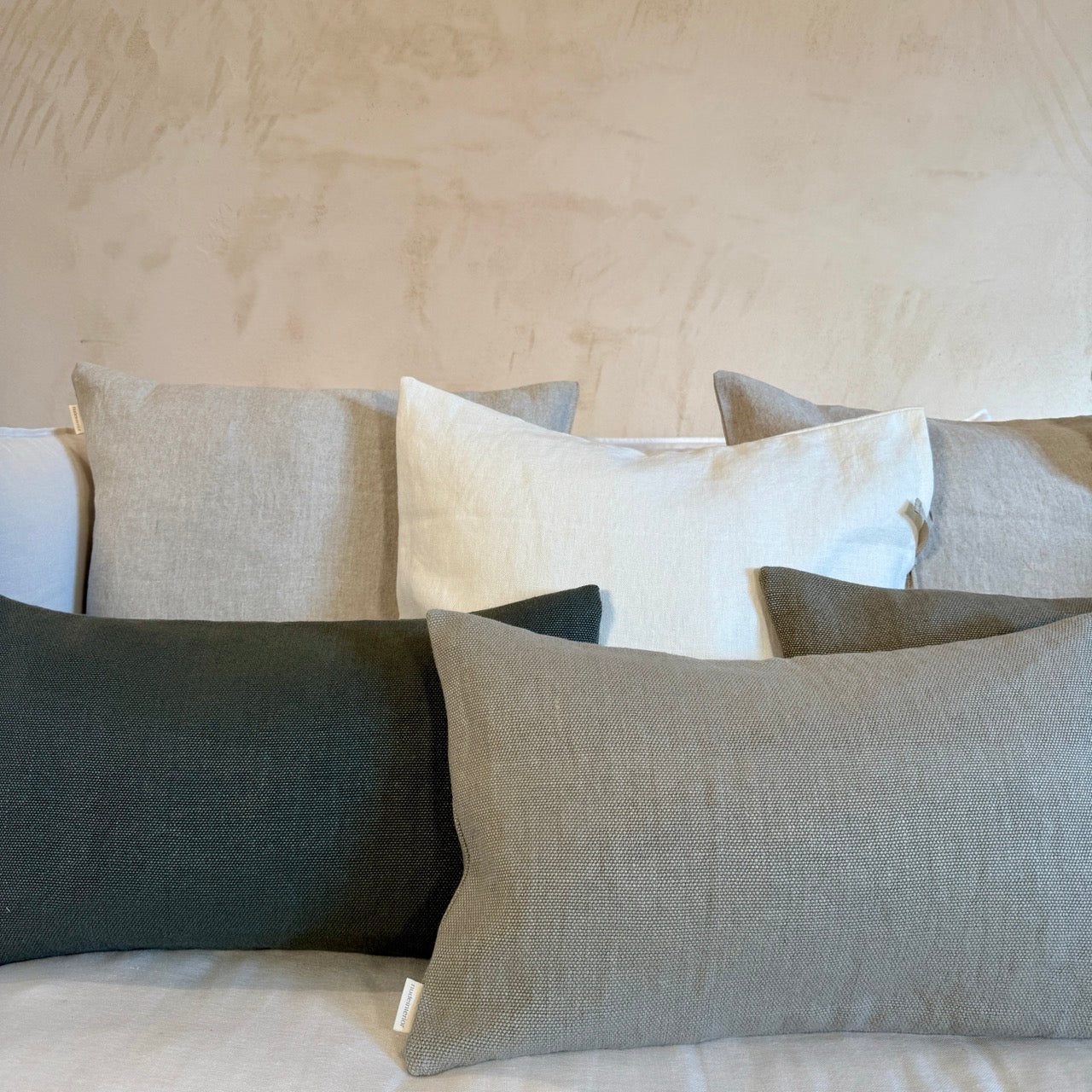 FUNDA DE COJÍN LINO GRUESO GRIS OSCURO 50x30