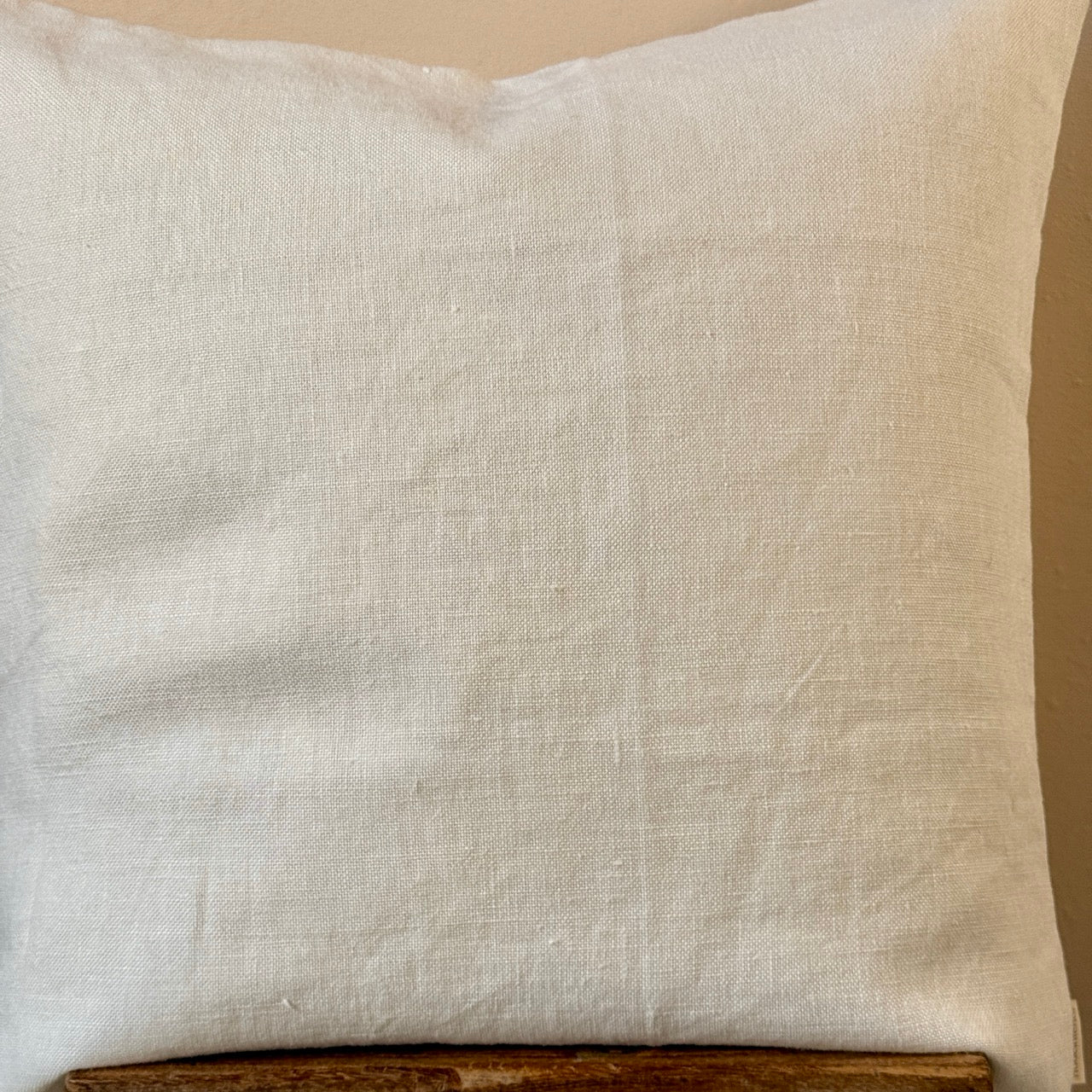 FUNDA DE COJÍN LINO BLANCO CON LAZOS 50x50