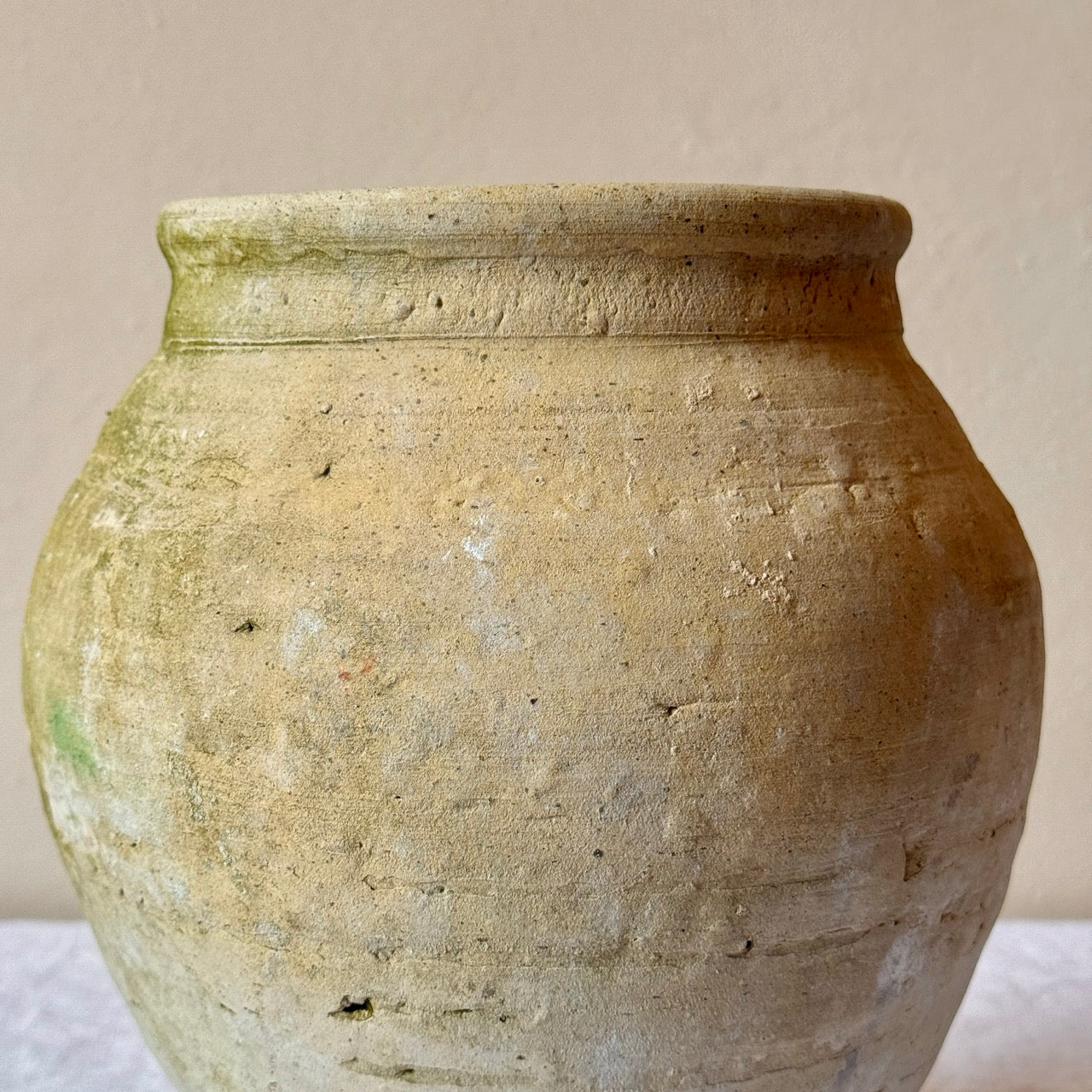 JARRÓN IRREGULAR DE TERRACOTA Nº1