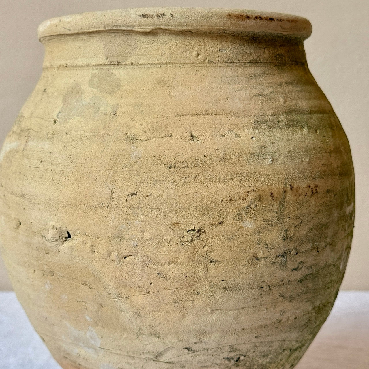 JARRÓN IRREGULAR DE TERRACOTA Nº3