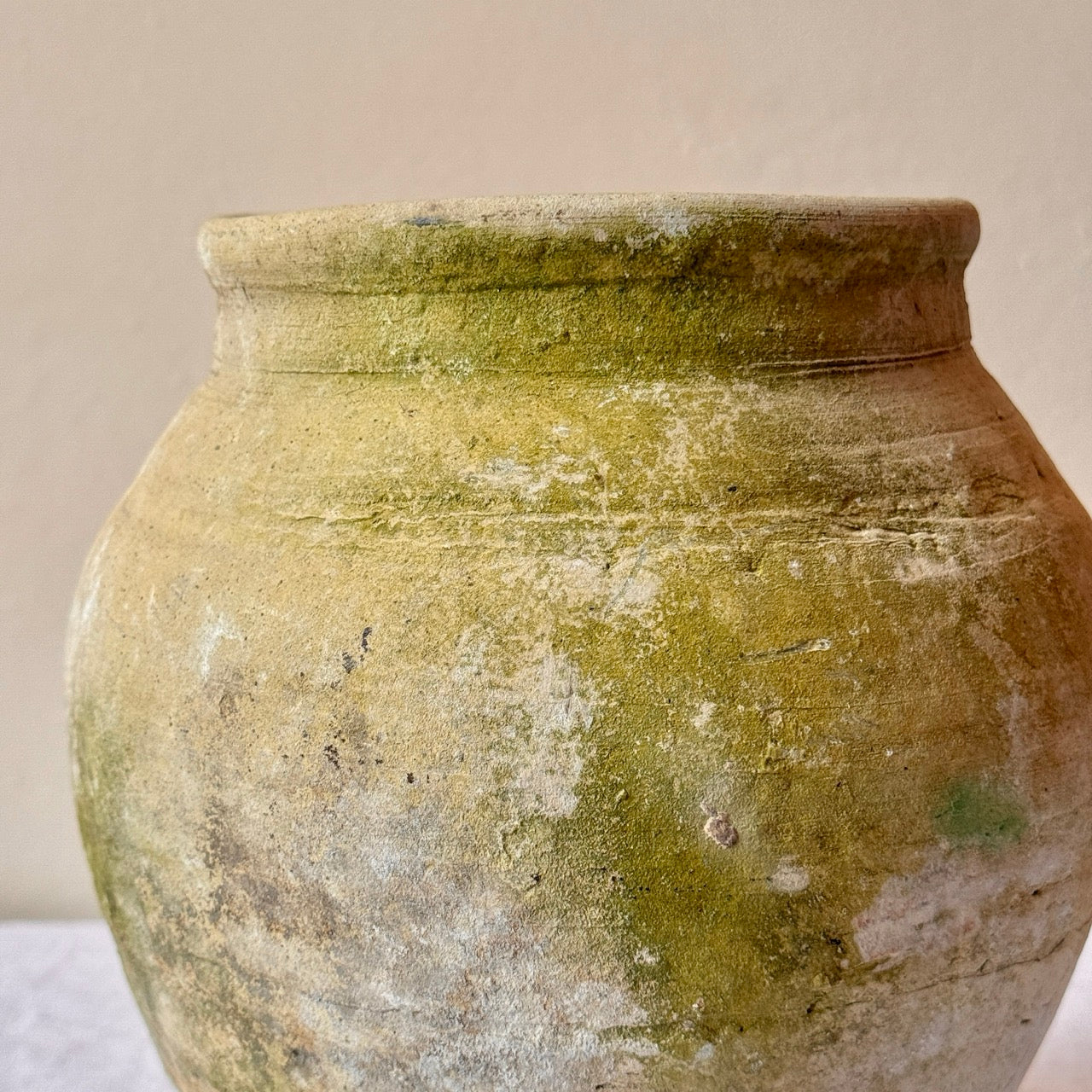 JARRÓN IRREGULAR DE TERRACOTA Nº1