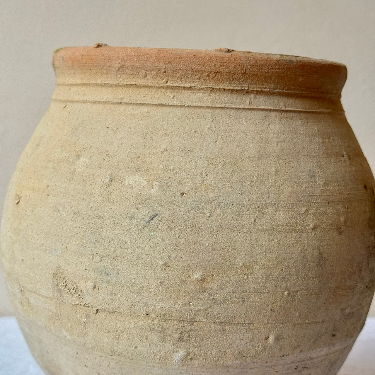 JARRÓN IRREGULAR DE TERRACOTA Nº4