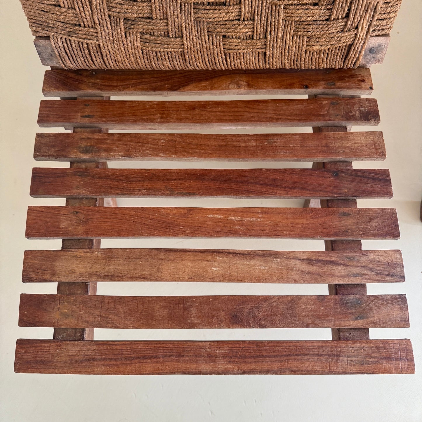 SET DE 2 SILLAS DE MADERA Y RATÁN