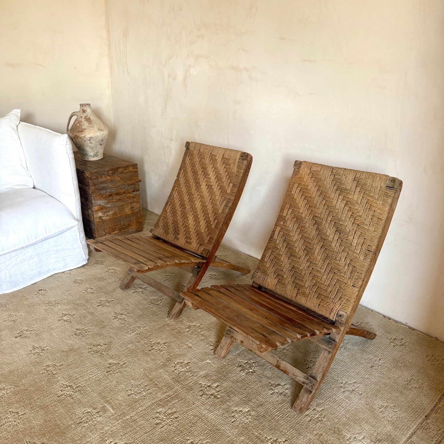 SET DE 2 SILLAS DE MADERA Y RATÁN